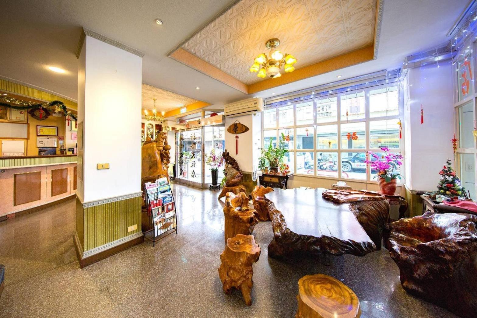 Shinge Hotel Hualien stad Exteriör bild